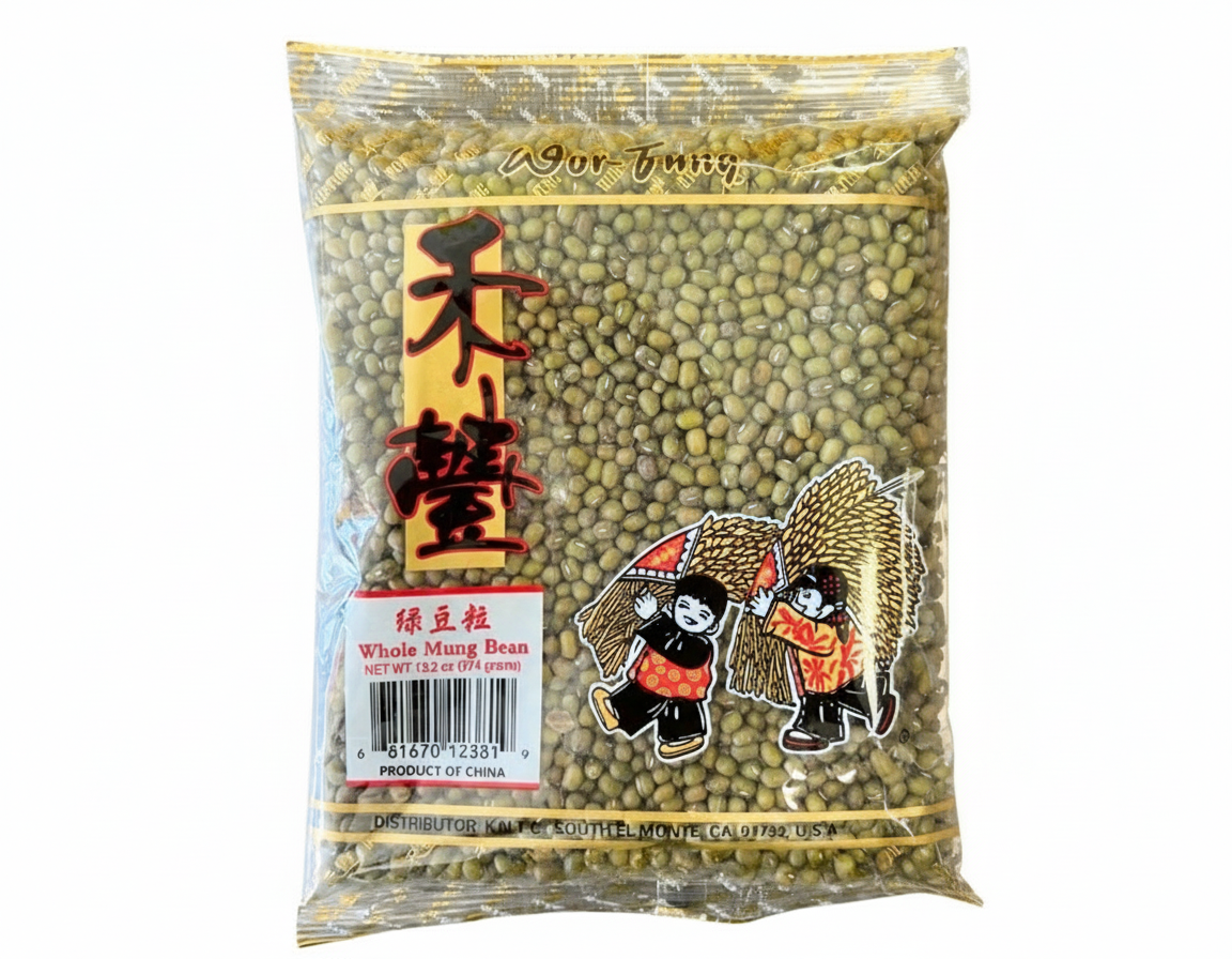 Packaged green beans with a label on a white background, featuring the Mayo Filipino Store logo.